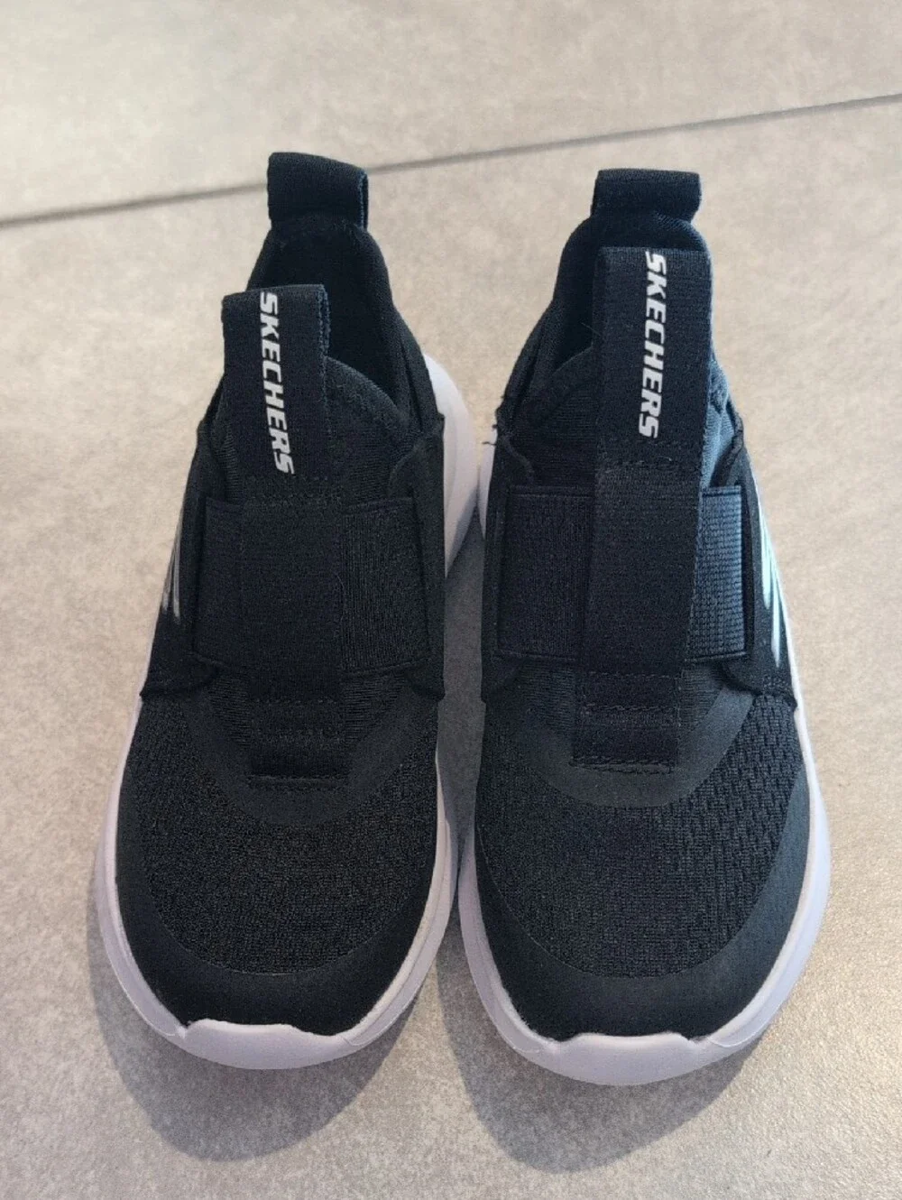 NEW Skechers Kids Black and White Slip-On Athletic Sneakers